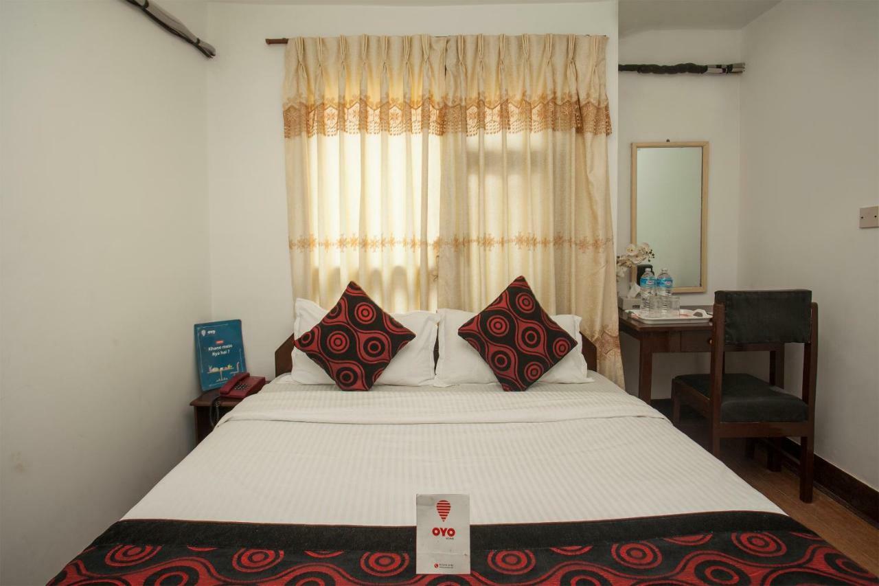 Oyo 175 Hotel Felicity Katmandou Extérieur photo